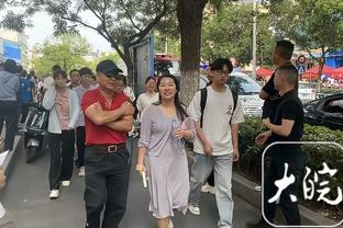 姆巴佩：梅西很伟大也在寻求改变，他在巴萨和巴黎的踢球方式不同